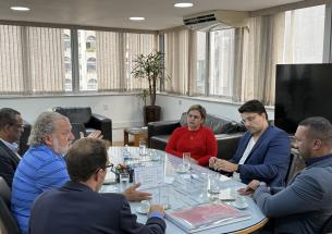 al_prefeito-colucci-reforca-importancia-da-duplicacao-da-rio-santos-para-o-desenvolvimento-da-regiao.jpg